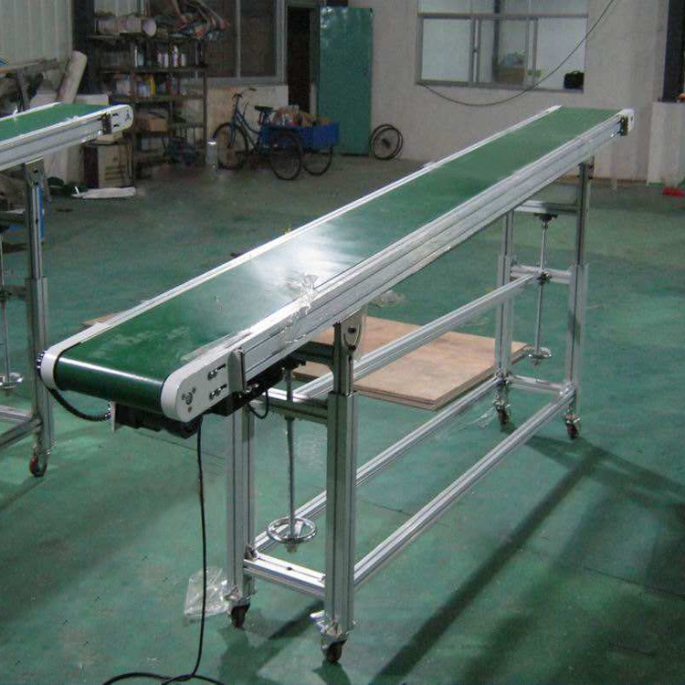 注塑輸送機廠家